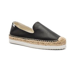 Soludos Platform Mix Sole Smoking Slipper in Black